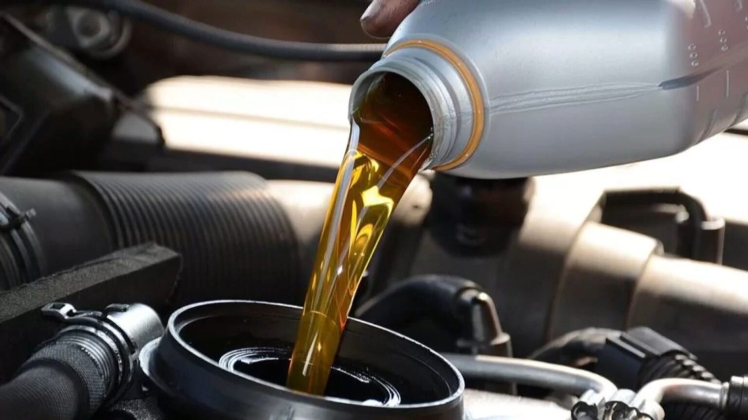 DOT 3 vs DOT4 Brake Fluid What’s the Difference?